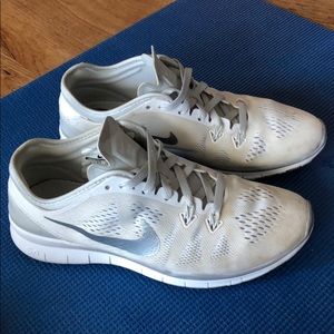 Nike FREE TR FIT 5